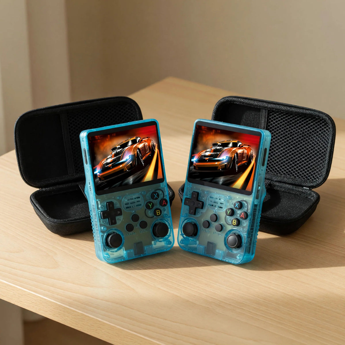 Duo Pocketro One coloris sky blue : deux consoles avec leurs housses de protection