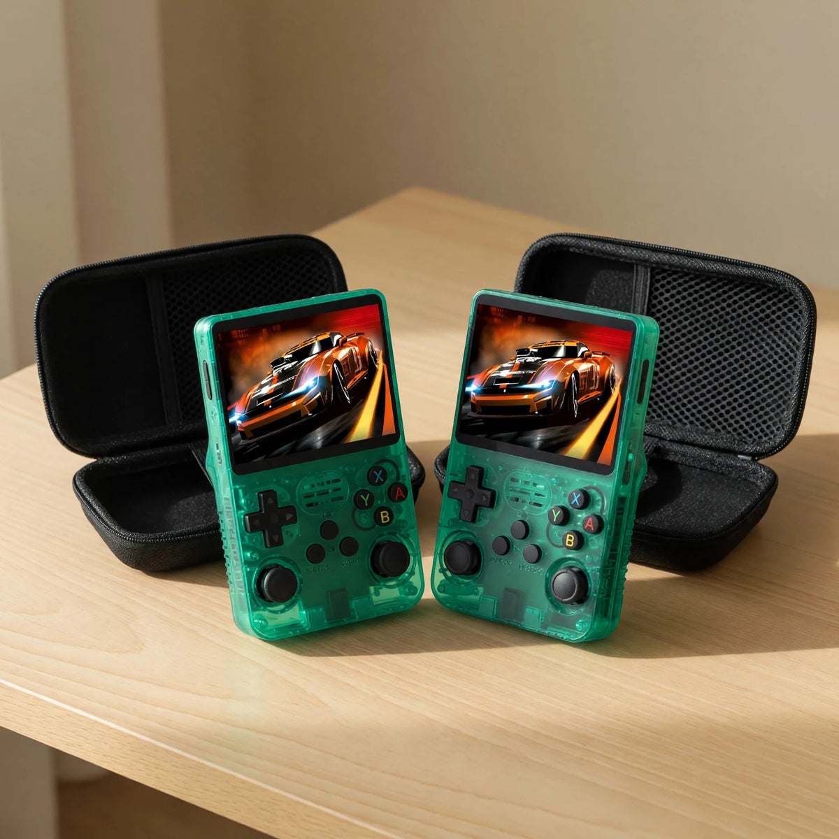 Duo Pocketro One coloris vert/teal : deux consoles avec leurs housses de protection