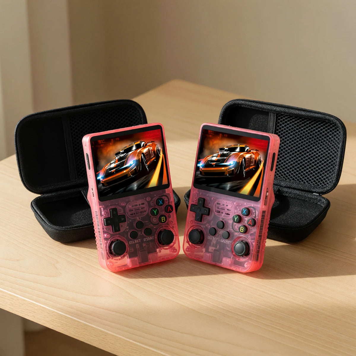 Duo Pocketro One coloris rose : deux consoles avec leurs housses de protection